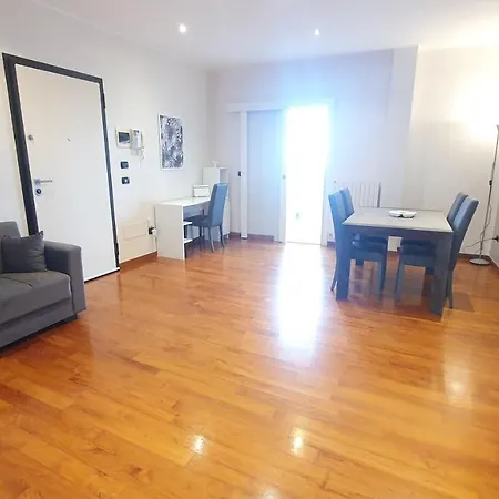 Wow Waterfront - Fesca Apartmán Bari